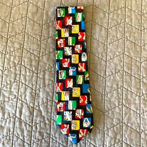 Looney Toons Bugs Bunny Neck Tie